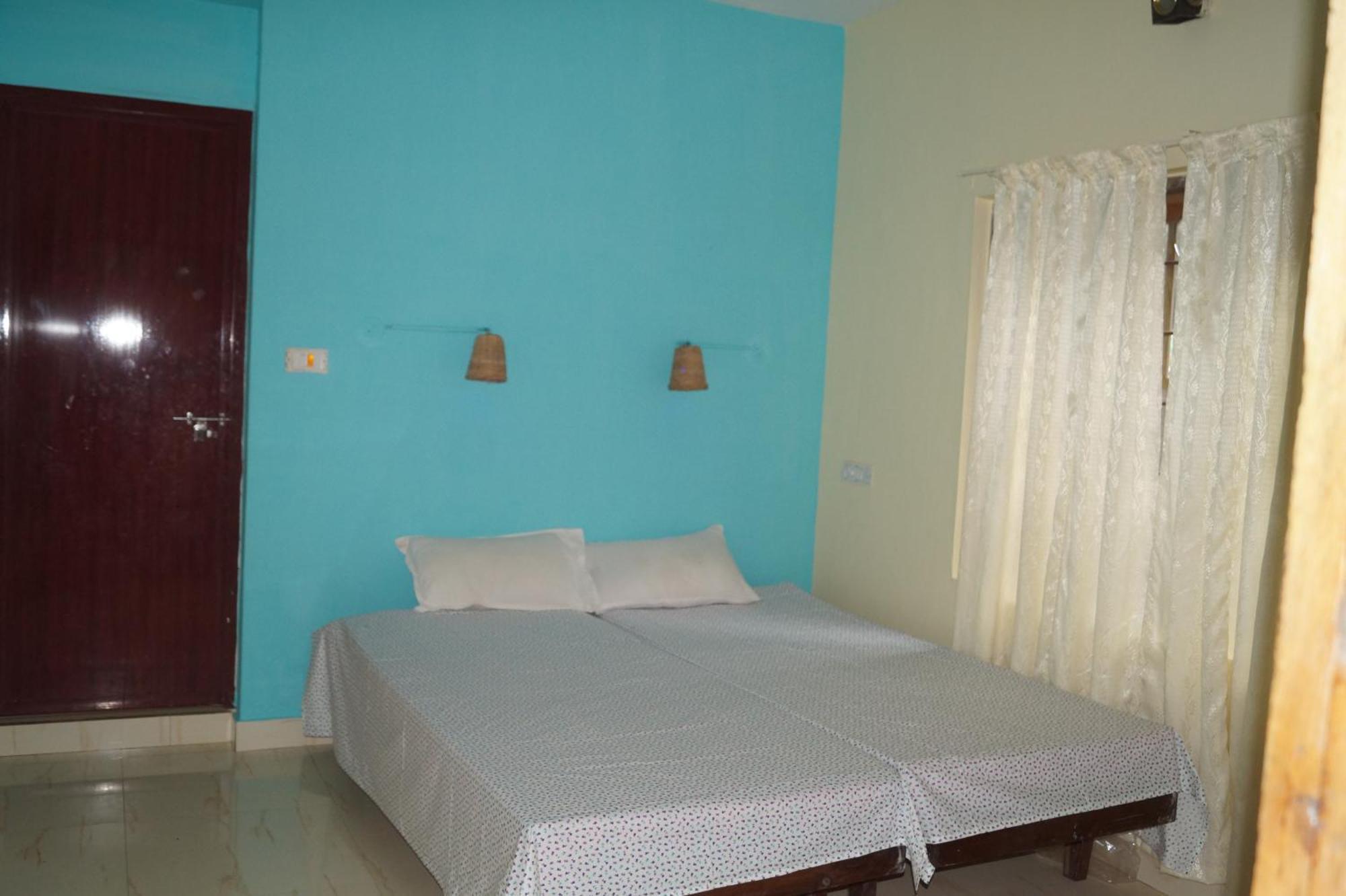 Jungleparadiso Homestay Thekkady Buitenkant foto