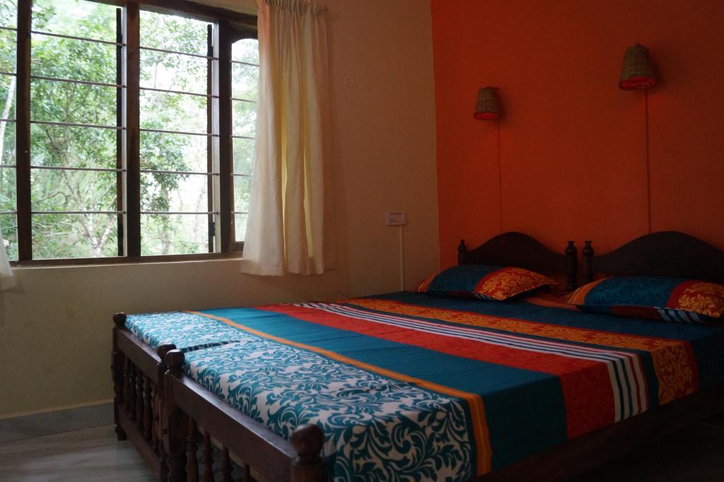 Jungleparadiso Homestay Thekkady Buitenkant foto